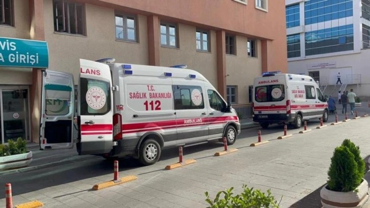 Kıskançlık krizine giren cani koca eşini 15 kurşunla öldürdü