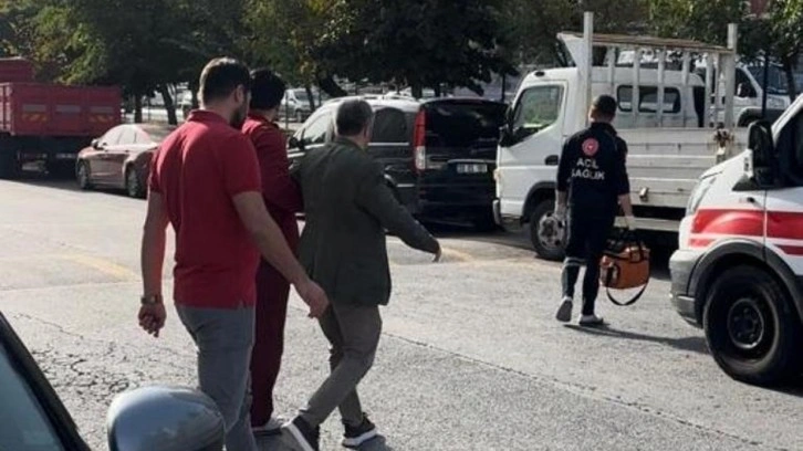 Kitapla öğrencisini döven öğretmeni hastanelik ettiler