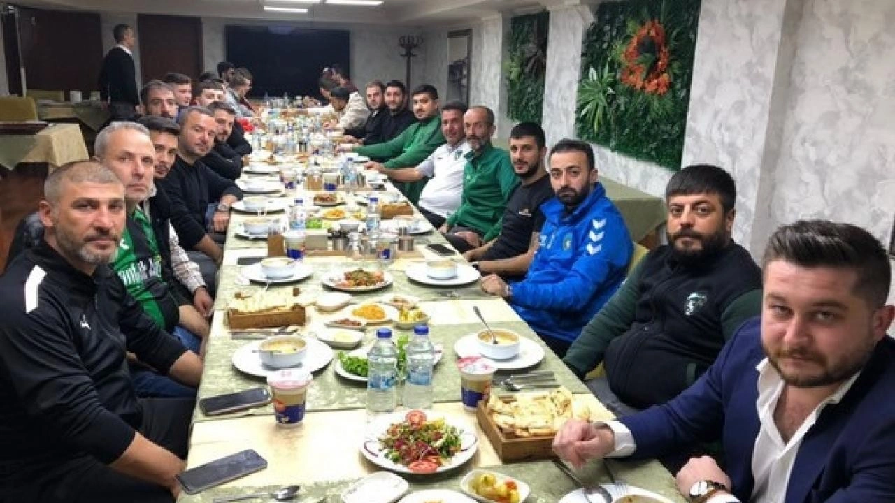 Kocaelispor'un taraftar grubundan birlik, beraberlik mesajı