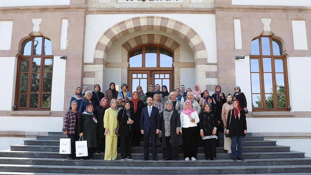 Konya Büyükşehir “Dünya Kadın Çiftçiler Günü”nde kadın çiftçileri buluşturdu