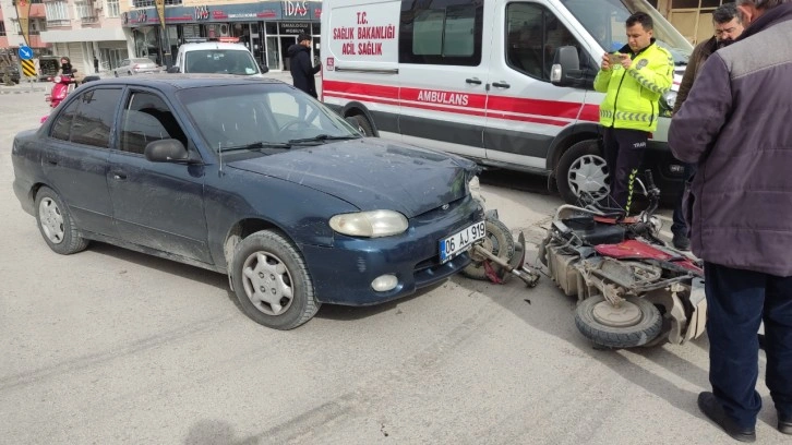 Konya'da otomobil ile elektrikli bisiklet çarpıştı: 1 yaralı