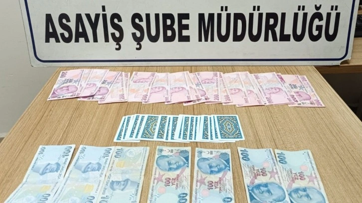 Kumar oynayan 5 kişiye 32 bin 125 lira para cezası kesildi