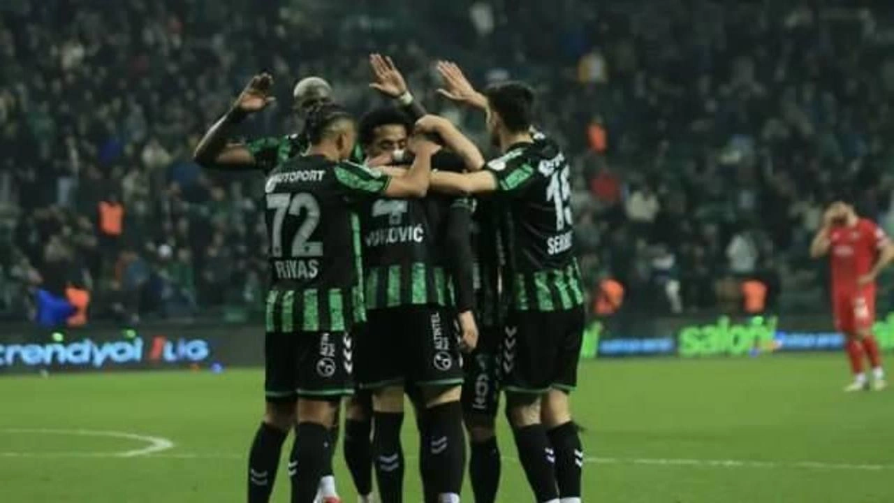 Lider Kocaelispor evinde fire vermedi