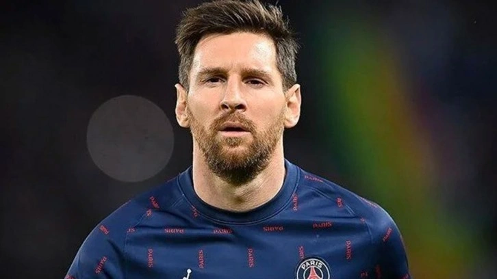 Lionel Messi'ye tarihi teklif 400 milyon euroluk teklifi kabul etti