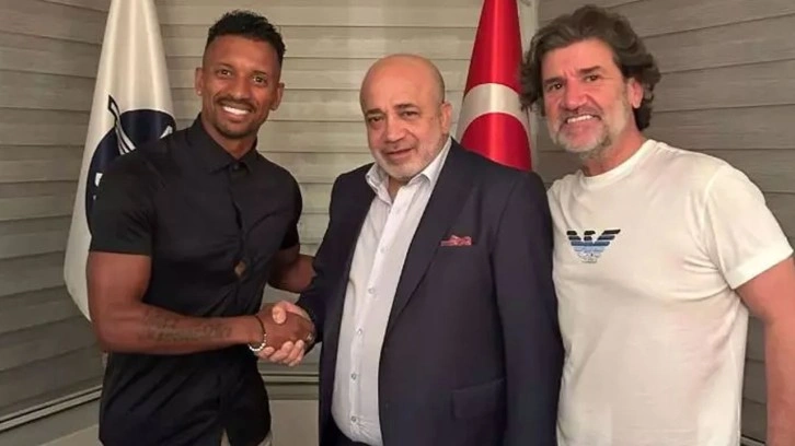 Luis Nani Süper Lig'e geri döndü! 1+1 yıllık imza