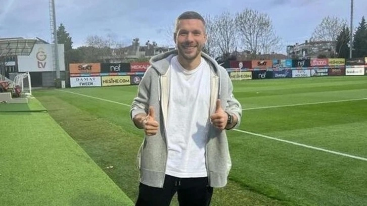 Lukas Podolski'den Galatasaray'ın kampanyasına 2 milyon lira bağış!