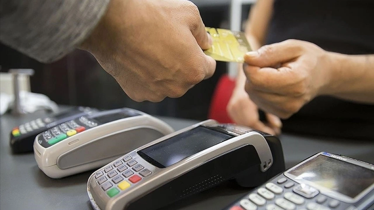 Maliye eski tip POS cihazlarını kullanmaya devam edenlerin kapısını tek tek çalacak