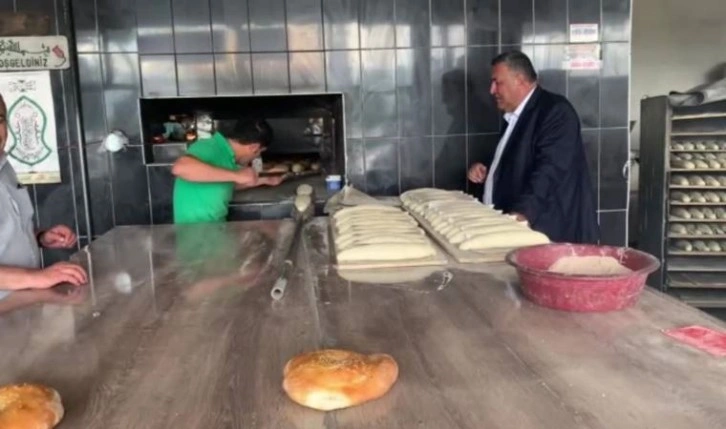 Maliyetten yakınan Niğdeli fırıncı: 'Zengini tam zengin fakiri tam fakir yapma iktidarındayız&#