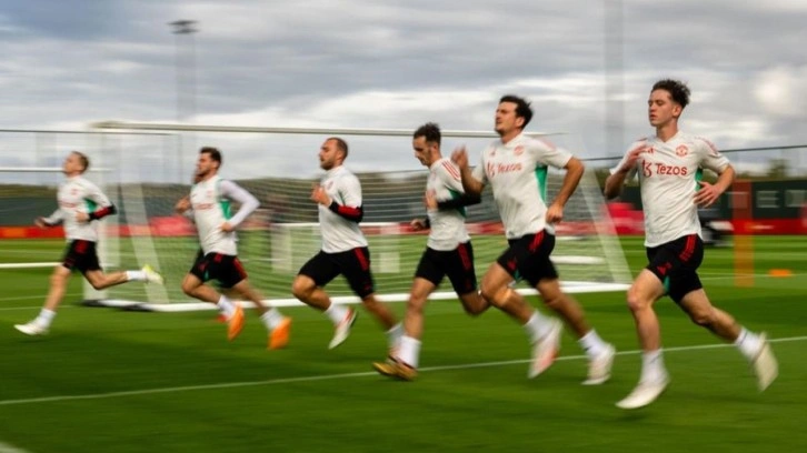 Manchester United'da Mason Mount ve Harry Maguire takımla çalışmalara başladı