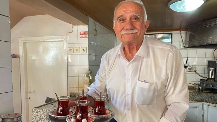 Manisa'da 74 yaşındaki adam 46 yıllık muhtardı, yeniden aday olacak