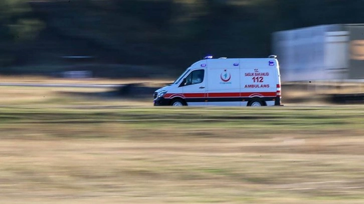 Mardin'de askeri araç devrildi! 2 asker yaralı