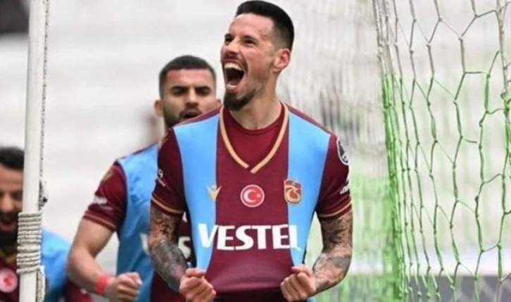 Marek Hamsik Napoli'yi unutmadı