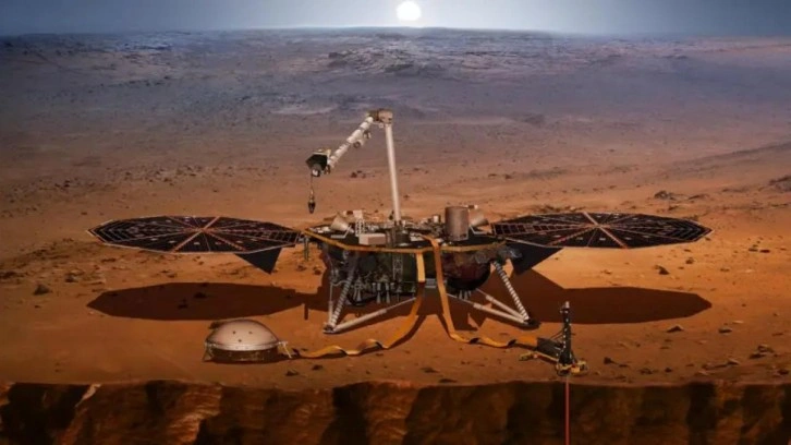 Mars'ı daha iyi anlayacağız: Kayalıkların derinliklerinde sıvı su rezervuarı bulundu