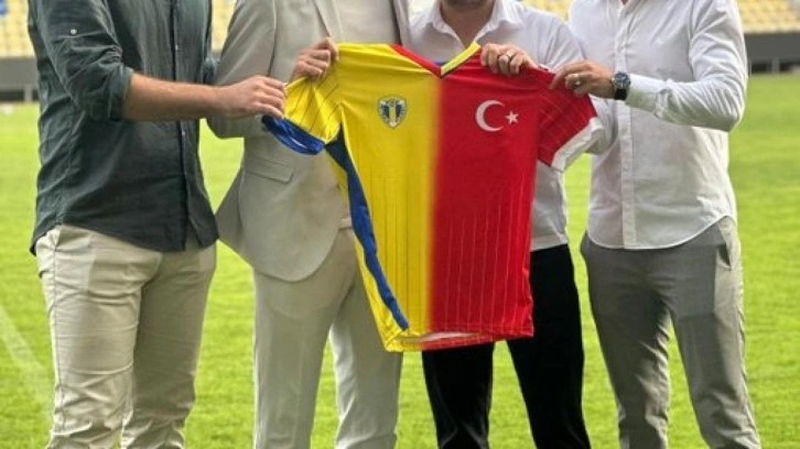 Mehmet Topal yeni takımına imzayı attı!