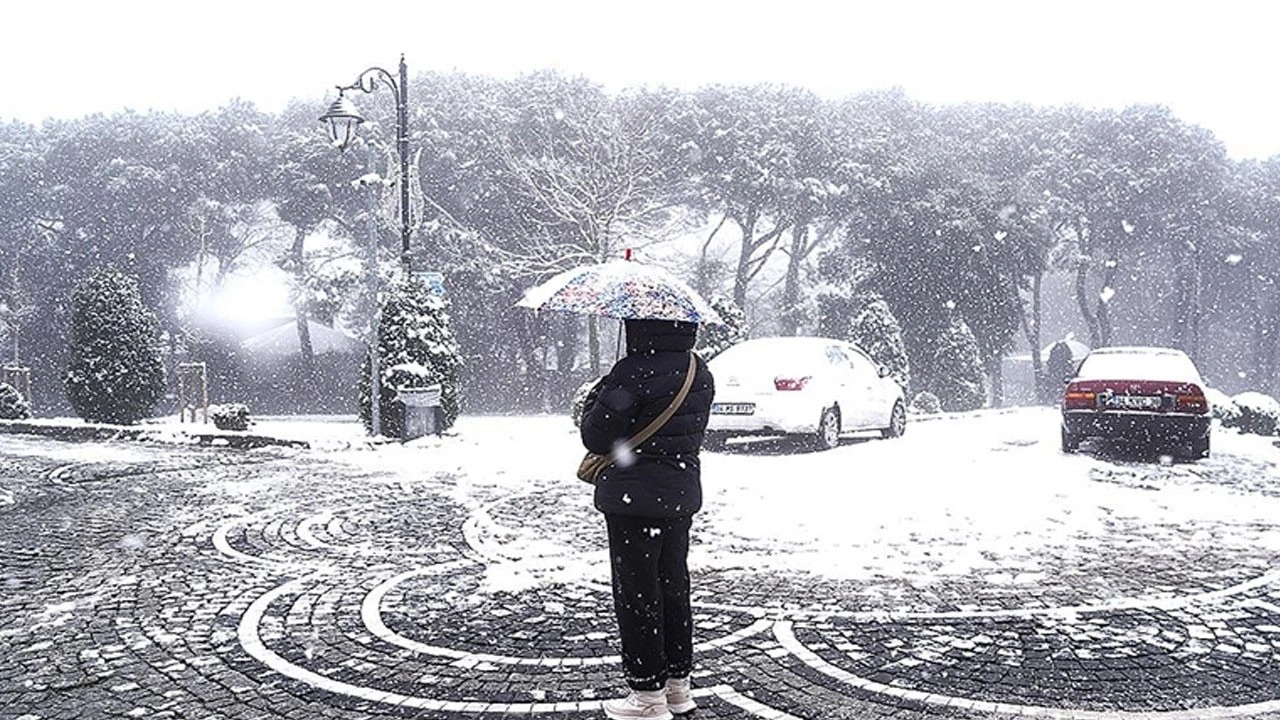 Meteoroloji'den kuvvetli kar yağışı uyarısı