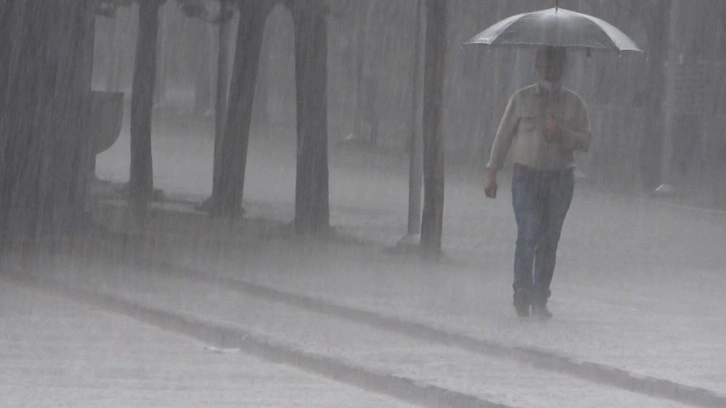 Meteoroloji Genel Müdürlüğü az önce uyarı geçti! Saat de verildi