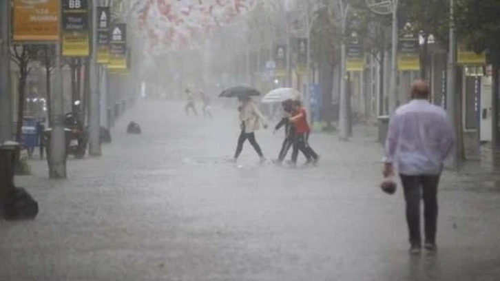 Meteoroloji'den güney batı illerine sağanak yağış uyarısı!