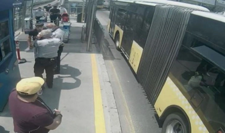 Metrobüste kör bırakan maske uyarısı: Sanık hakkında zorla getirme kararı