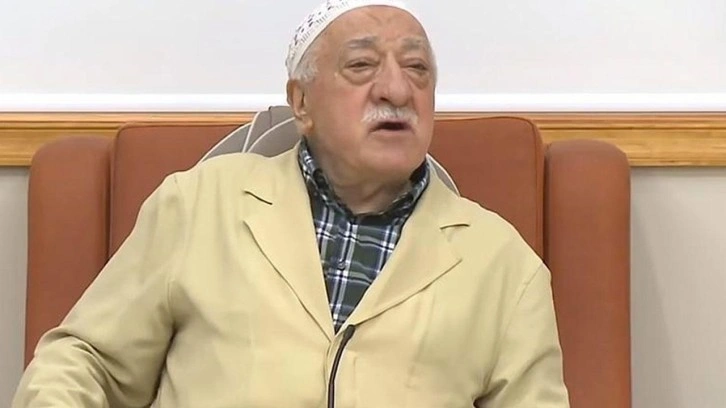 MHP Genel Başkan Yardımcısı firari FETÖ'cü sayısını açıkladı