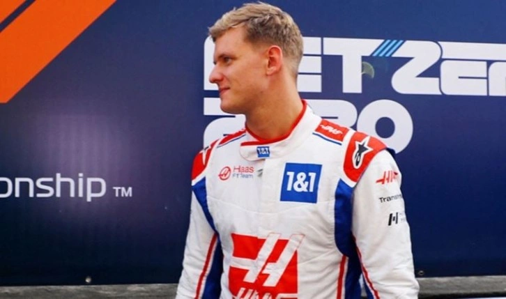 Mick Schumacher, 2023'te yedek pilot olarak Mercedes'e katılacak