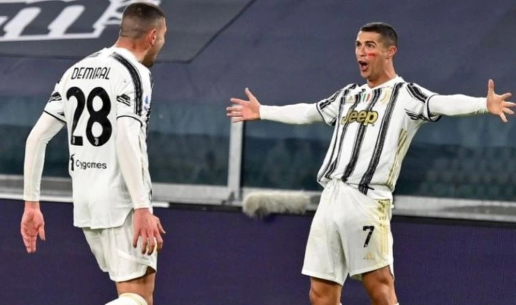 Milli futbolcu Merih Demiral'dan depremzedelere Cristiano Ronaldo'lu destek