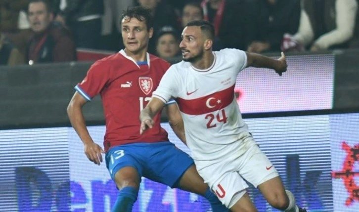 Milli futbolcu Onur Bulut'un menajerinden sözleşme iddialarına yalanlama