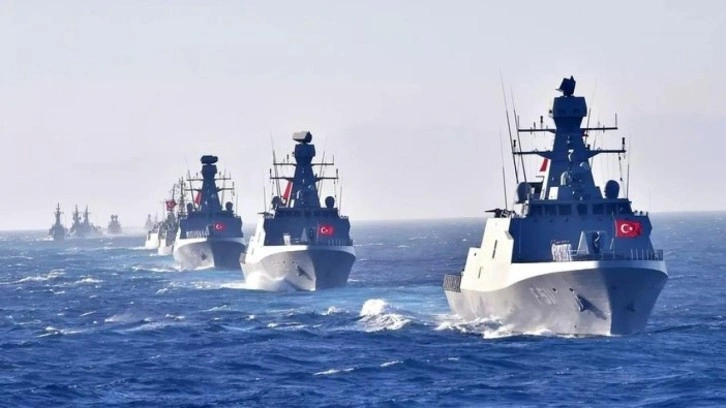 Milli savaş gemileri Güney Asya’da boy gösterecek