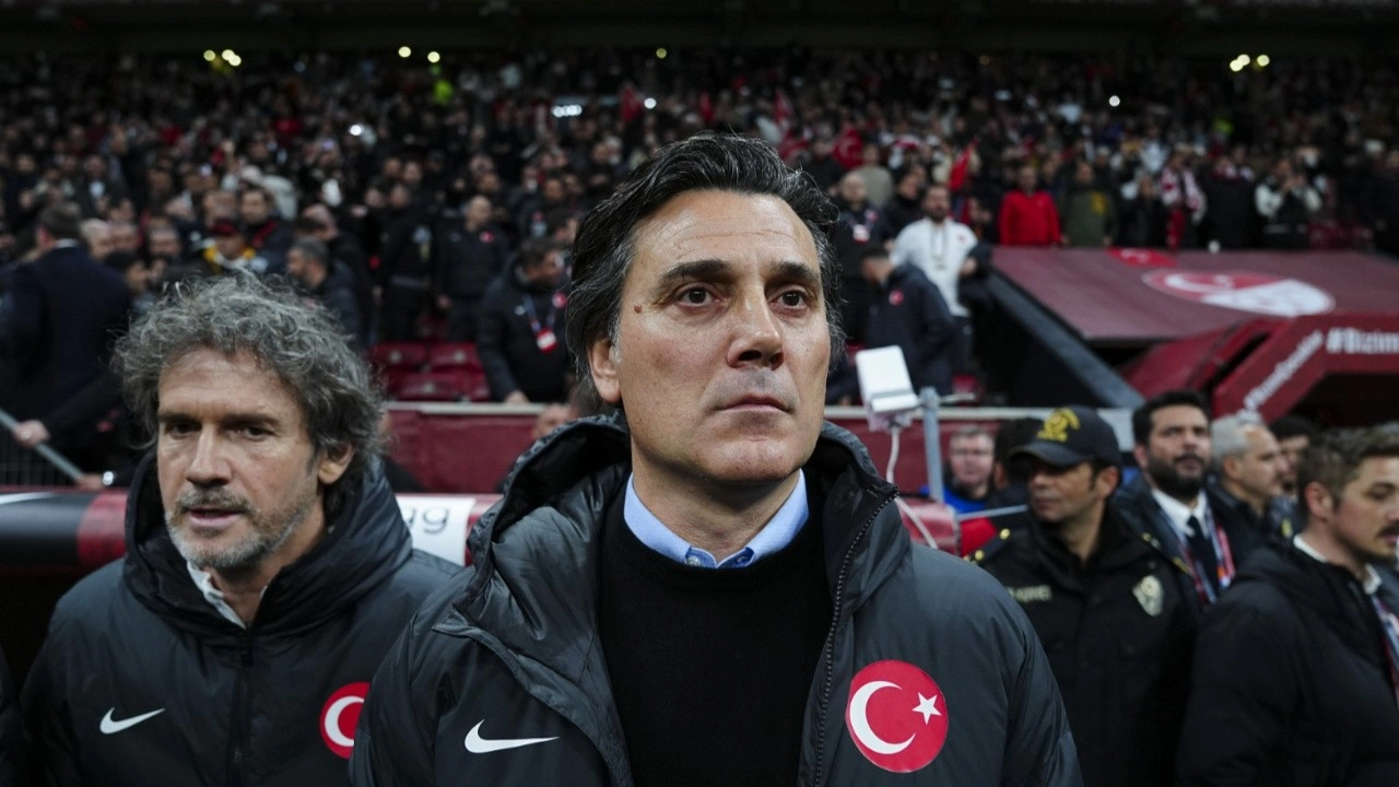 Milli Takım'da bir ilk! Montella tarihe geçti