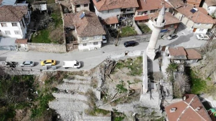 Minaresi öksüz kalmıştı, 7 yıl sonra sevindiren gelişme