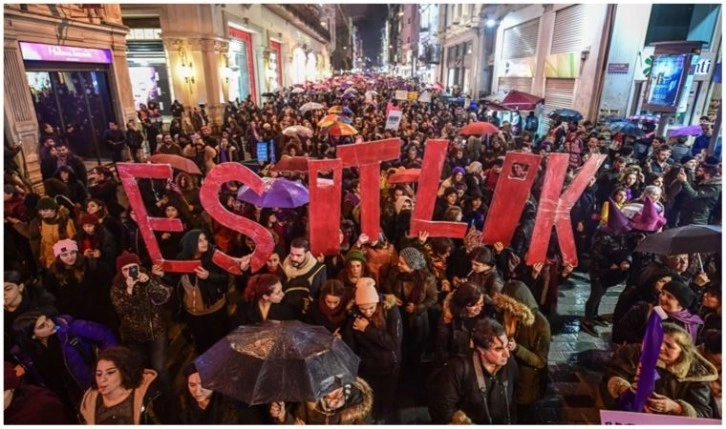 ‘Modern Türkiye’de Siyasi Düşünce 10: Feminizm’