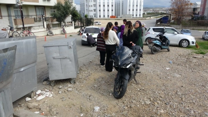 Motosiklet sürücüsü kask sayesinde kurtuldu