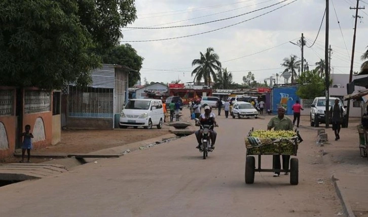 Mozambik'te 130 bin kişi evine döndü