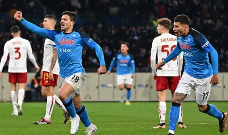 Napoli, Roma'yı son dakikalarda bulduğu golle yendi! Napoli 2-1 Roma