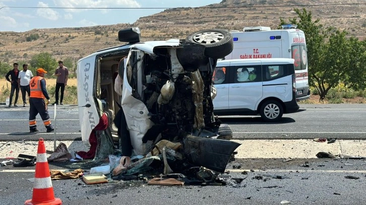 Nevşehir'de düğün yolunda feci kaza: Çok sayıda yaralı var!