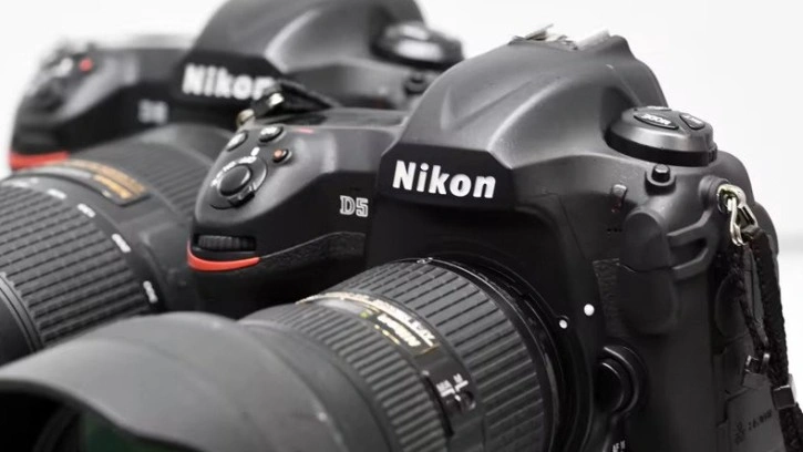 Nikon, SLR Kameralar Yapmaya Son Veriyor