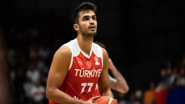 Ömer Faruk Yurtseven milli takımı reddetti NBA kariyerini seçti!