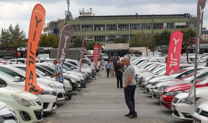 Oto pazarında ikinci el 'hareketsizliği': Galericilerde 15 Eylül telaşı başladı