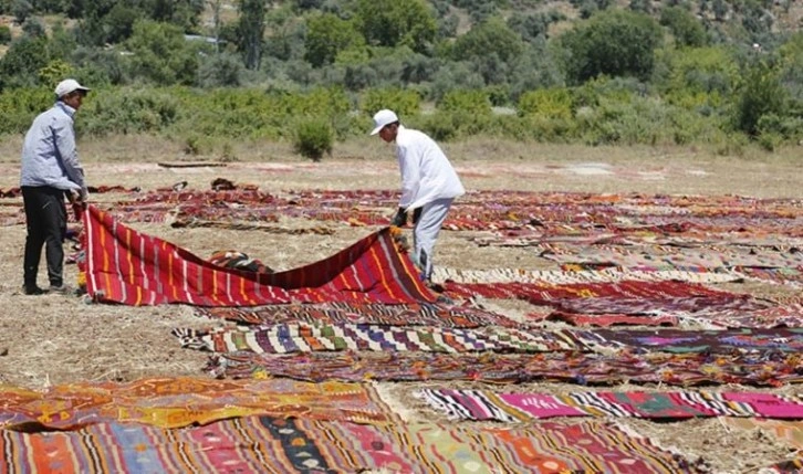 'Özelleştirme' emlak ofisine döndü