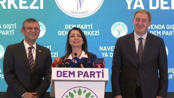 Özgür Özel neye güvenerek DEM'le açık ilişki kurdu?