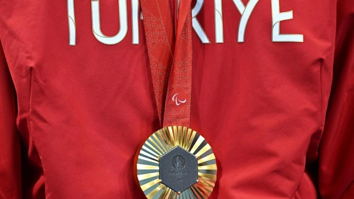 Paris 2024'e Türkiye damgası! Millilerimizden 28 madalya