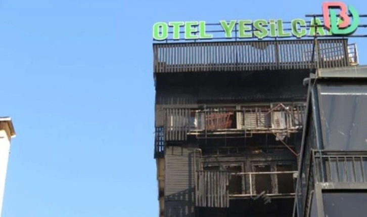 Pendik’teki otel yangınında ölü sayısı 3’e yükseldi