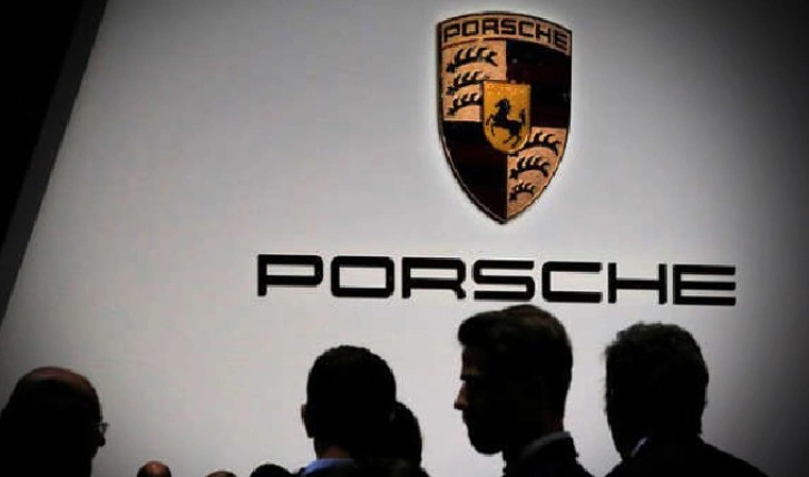 Porsche sele kapıldı: Hisseleri çakıldı