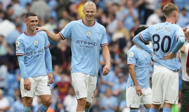 Premier Lig'de Manchester City, Crystal Palace'ı 4 golle geçti!