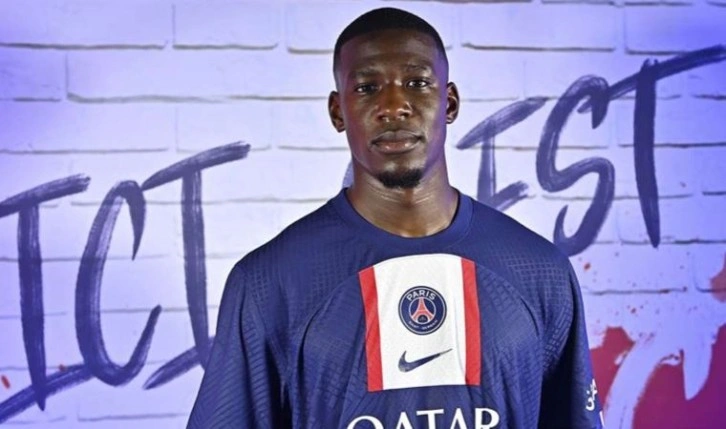 PSG, Fransız sağ bek Nordi Mukiele'yi transfer etti