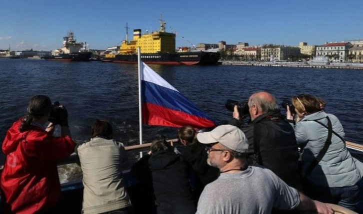 Putin'den turizm kararı