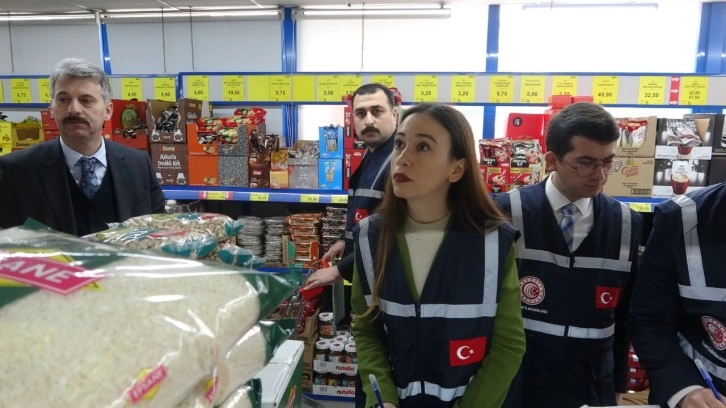 Ramazan ayı öncesi marketlerde fiyat ve etiket denetimi yapıldı