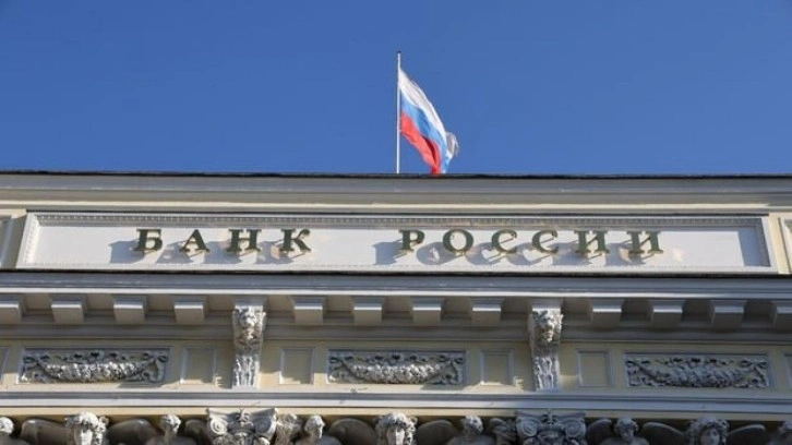 Rusya Merkez Bankası’ndan politika faizinde artış sinyali