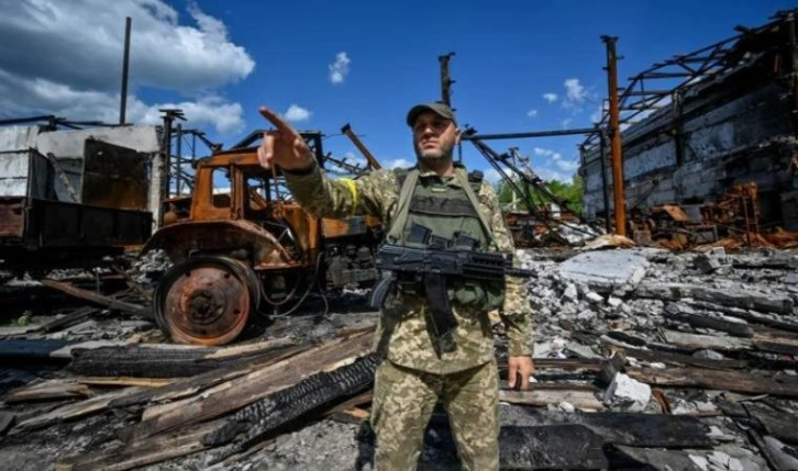 Rusya: Ukrayna'nın Zaporijya kentinde helikopterlerin onarıldığı fabrika tesislerini vurduk