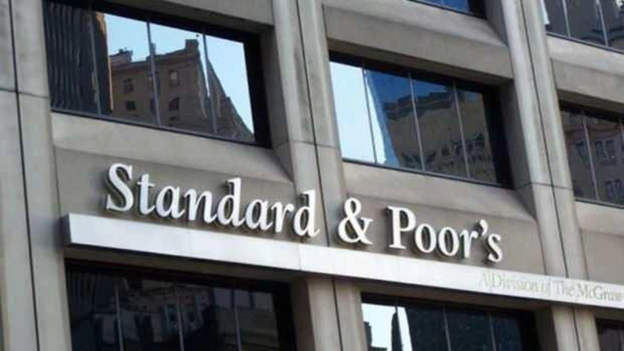 S&P, Suudi Arabistan'ın kredi notunu yükseltti