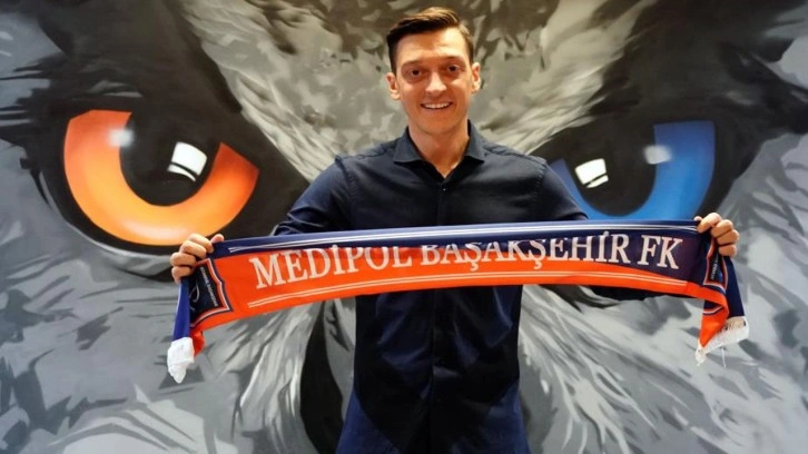 Sadece 3 maçta oynamıştı! Mesut Özil 3 ay sahalardan uzak kalacak